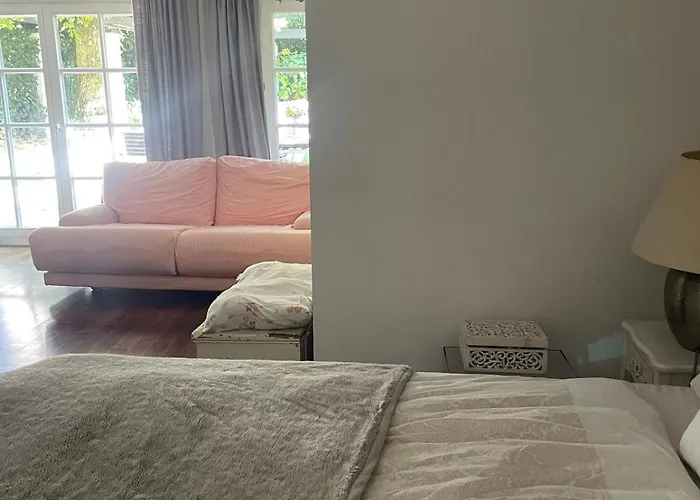 Luxus Wohnen Am Rhein Nah Der Messe Appartement