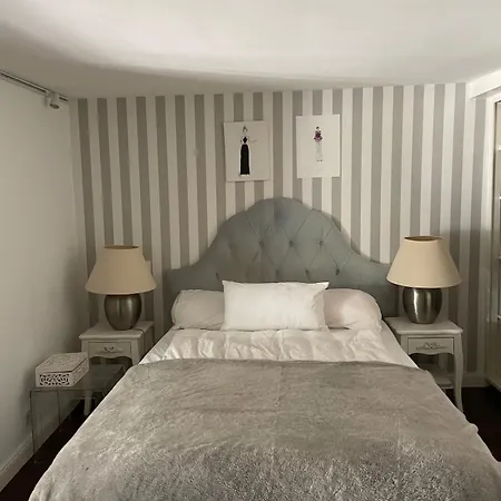 Apartment Luxus Wohnen Am Rhein Nah Der Messe Düsseldorf