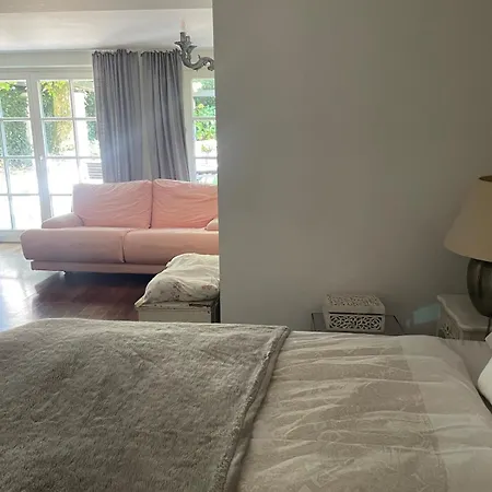 Luxus Wohnen Am Rhein Nah Der Messe Apartament