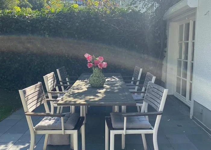 Apartment Luxus Wohnen Am Rhein Nah Der Messe Düsseldorf